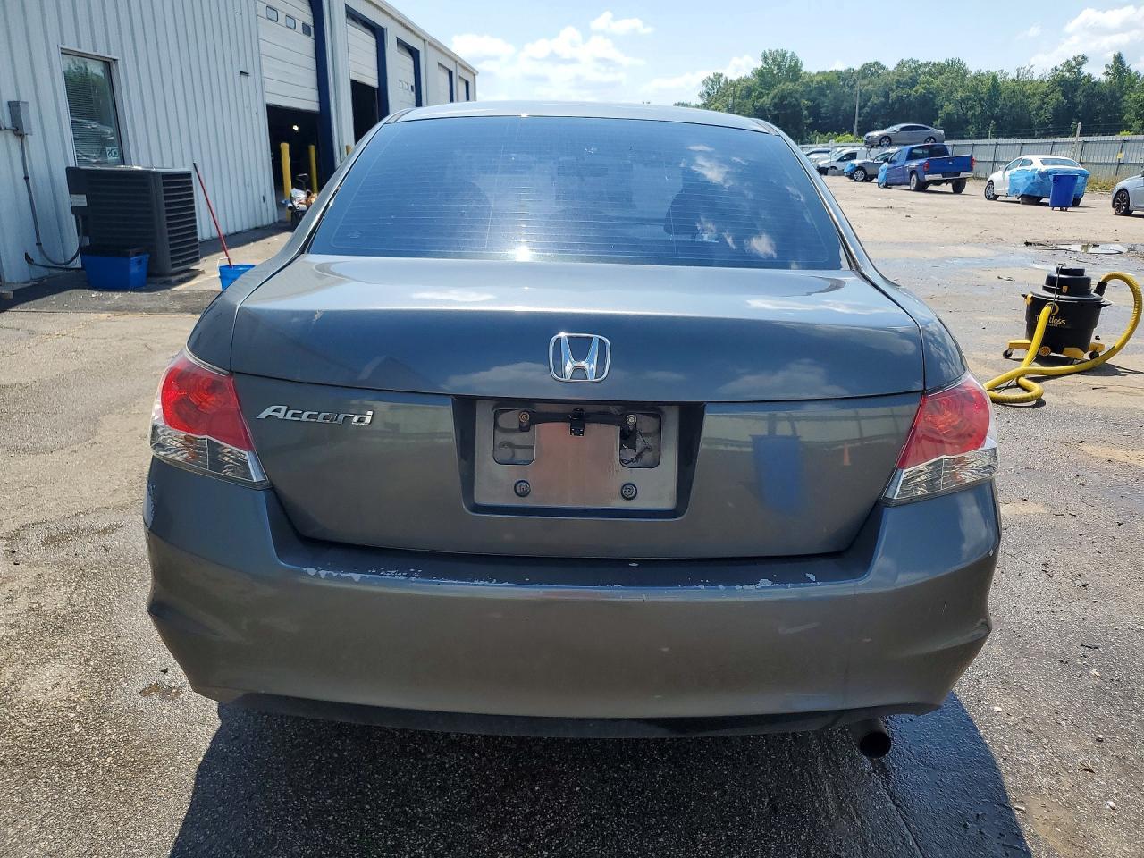2009 Honda Accord Lx - Image 6