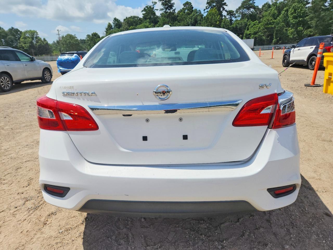 2019 Nissan Sentra Sv - Image 6