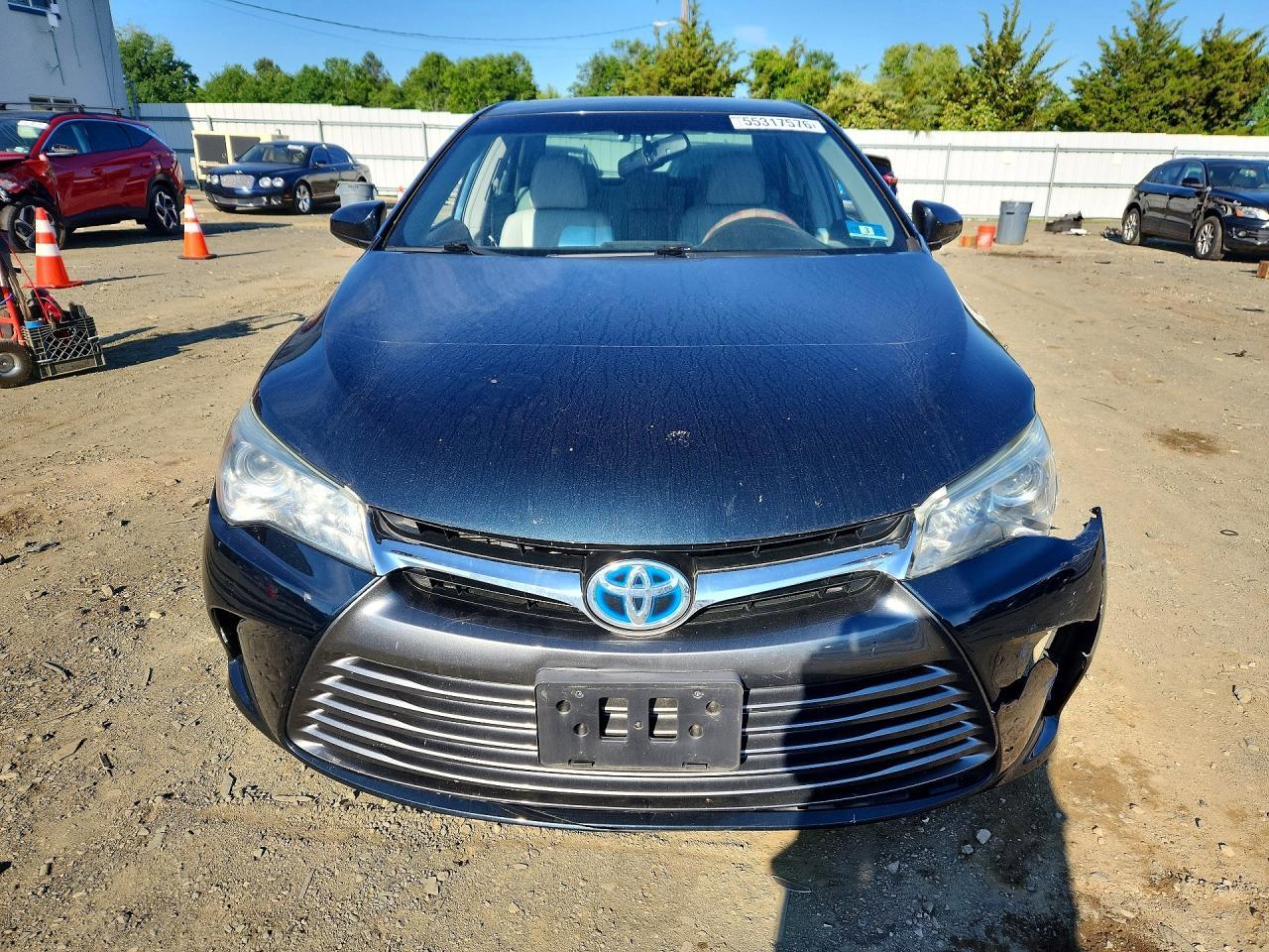 2015 Toyota Camry Hybrid - Image 5