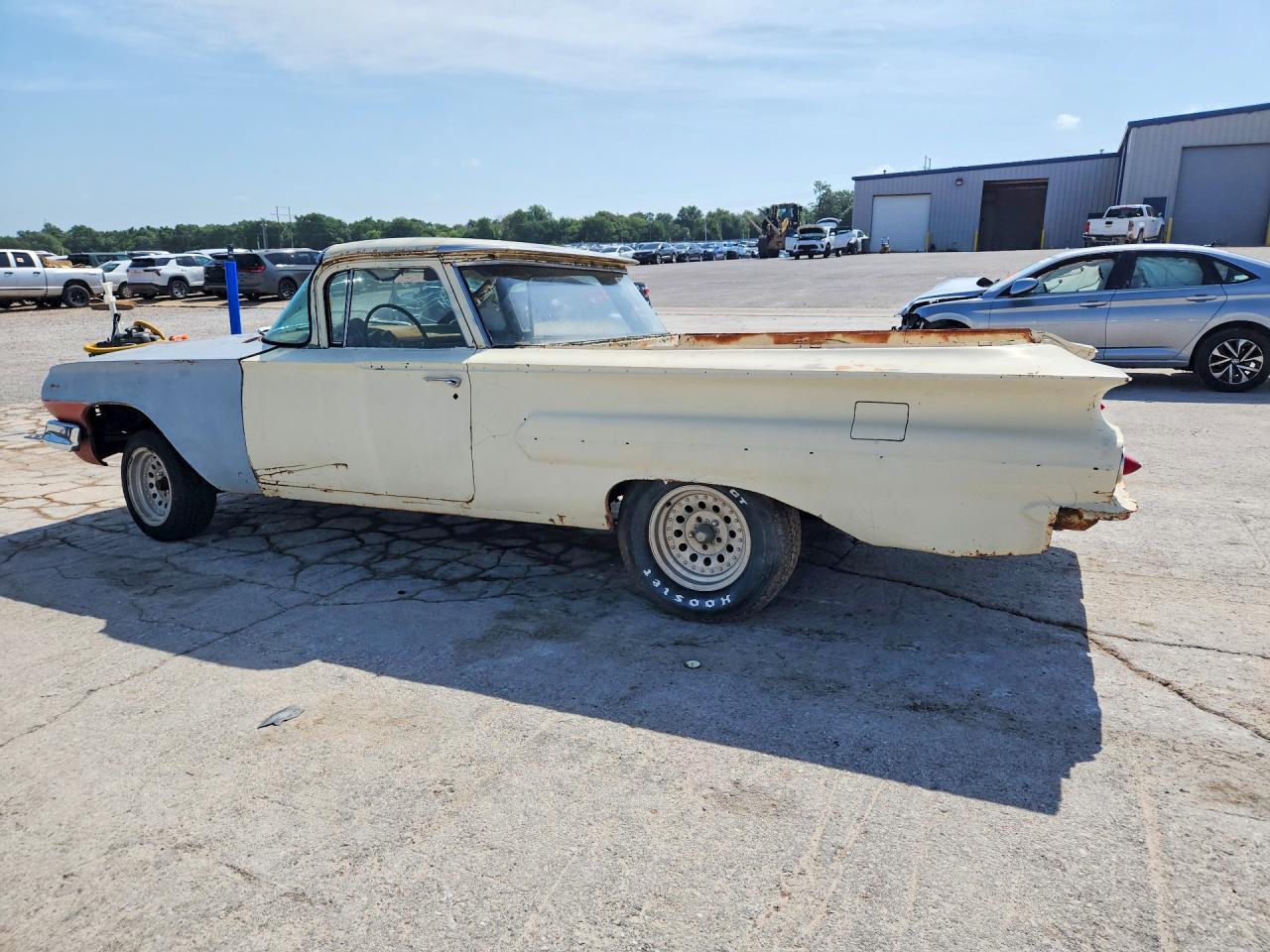 1960 Chevrolet El Camino - Image 2