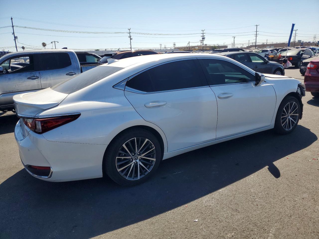 2025 Lexus Es 300H Base - Фото 3