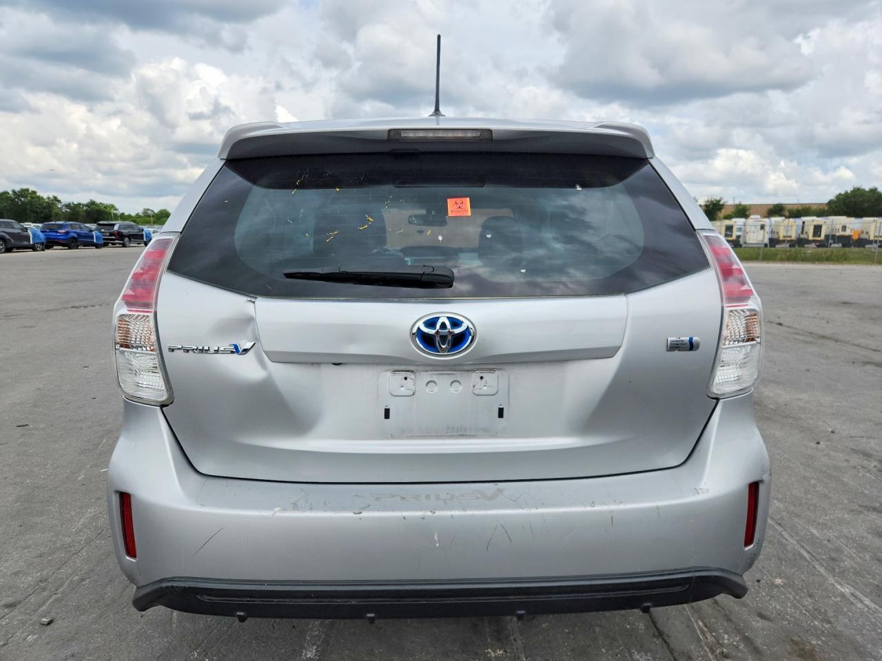 2015 Toyota Prius V Five - Фото 6