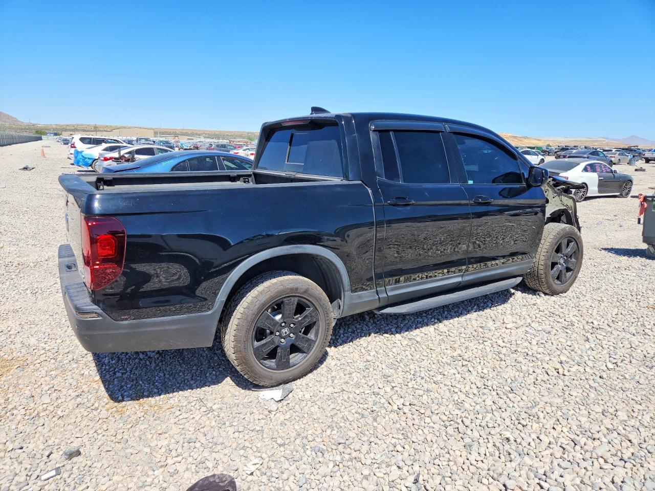 2018 Honda Ridgeline Black Edition - Image 3