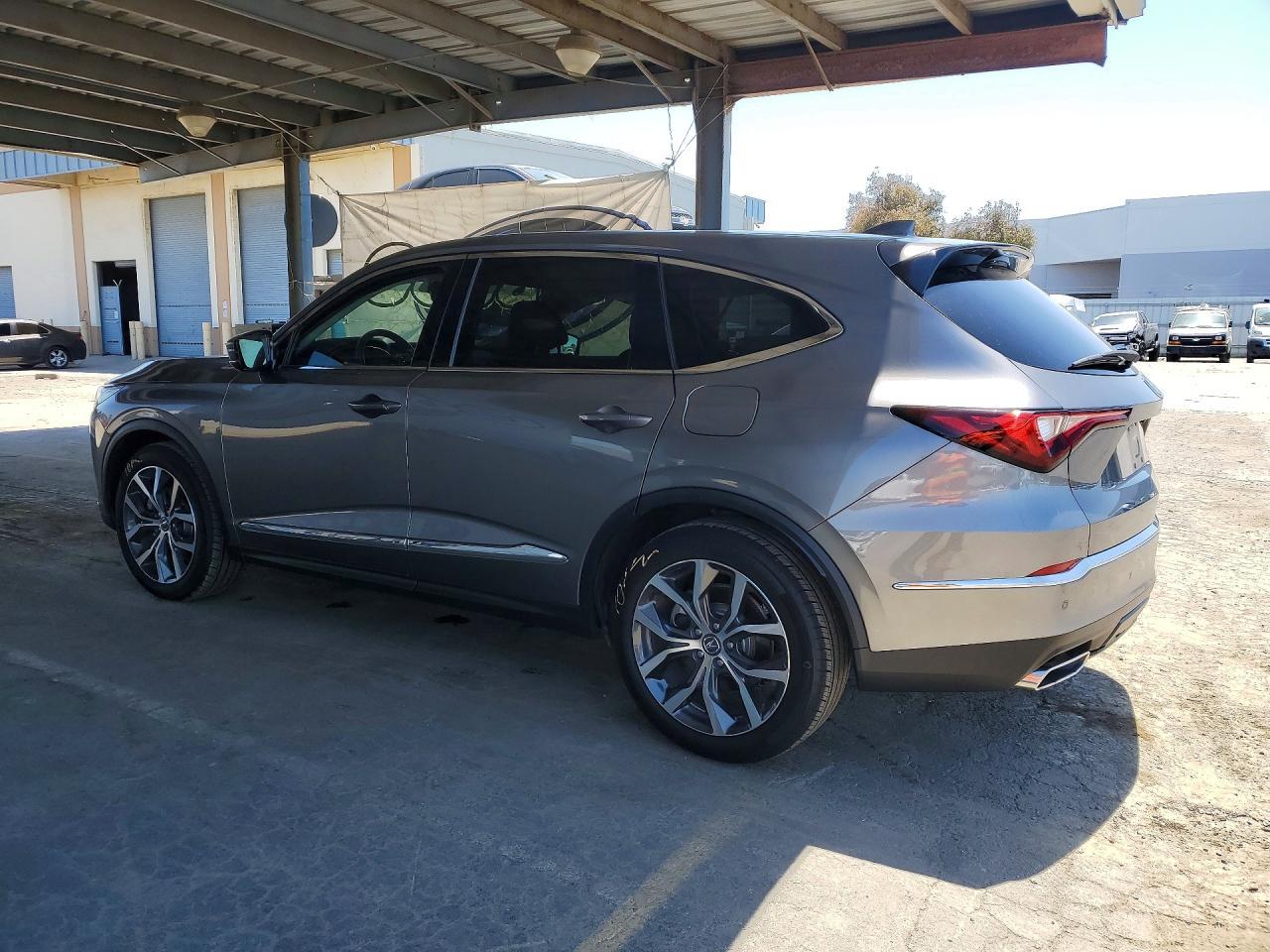 2022 Acura Mdx Technology - Image 2