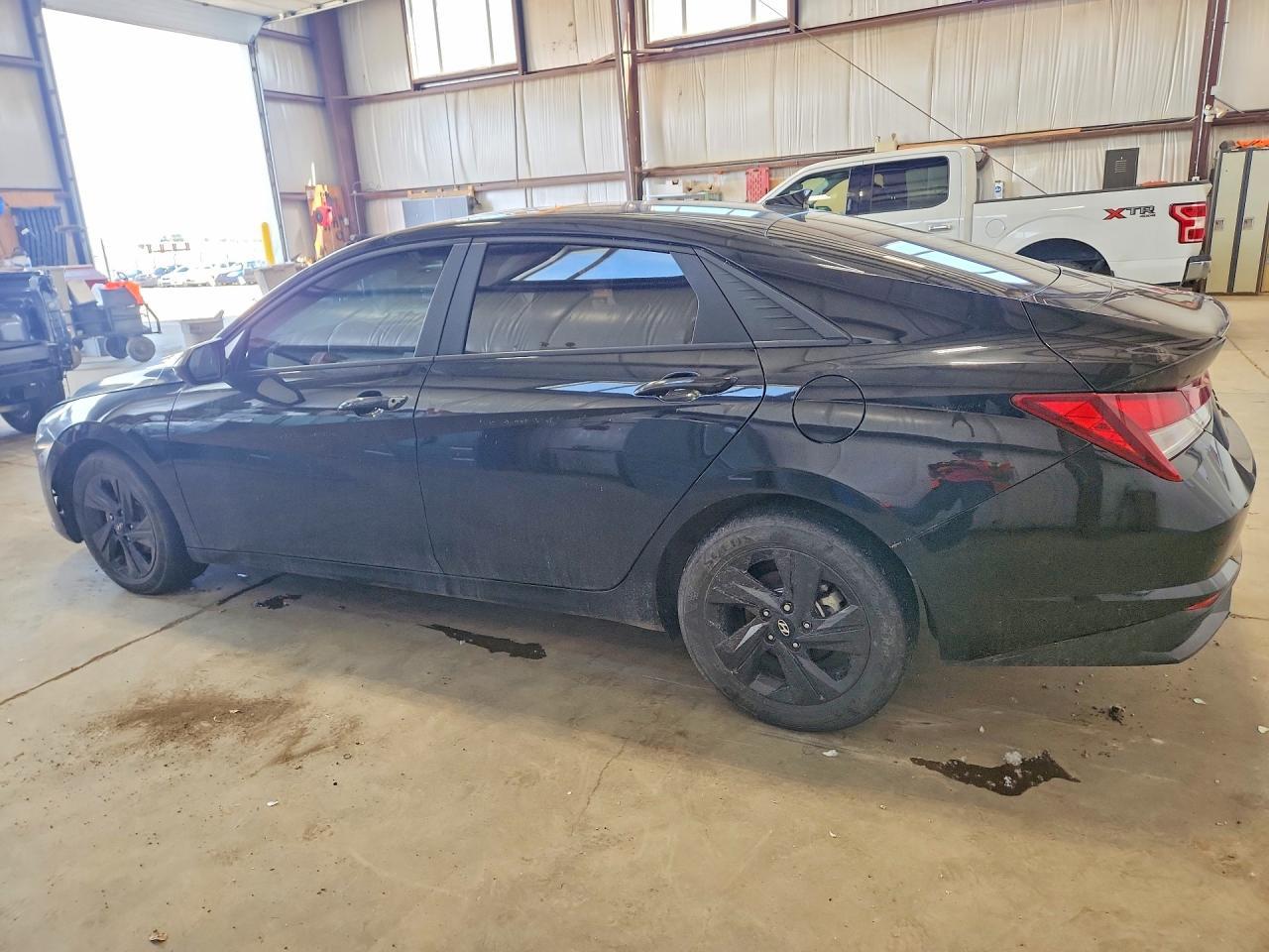 2022 Hyundai Elantra Sel - Image 2