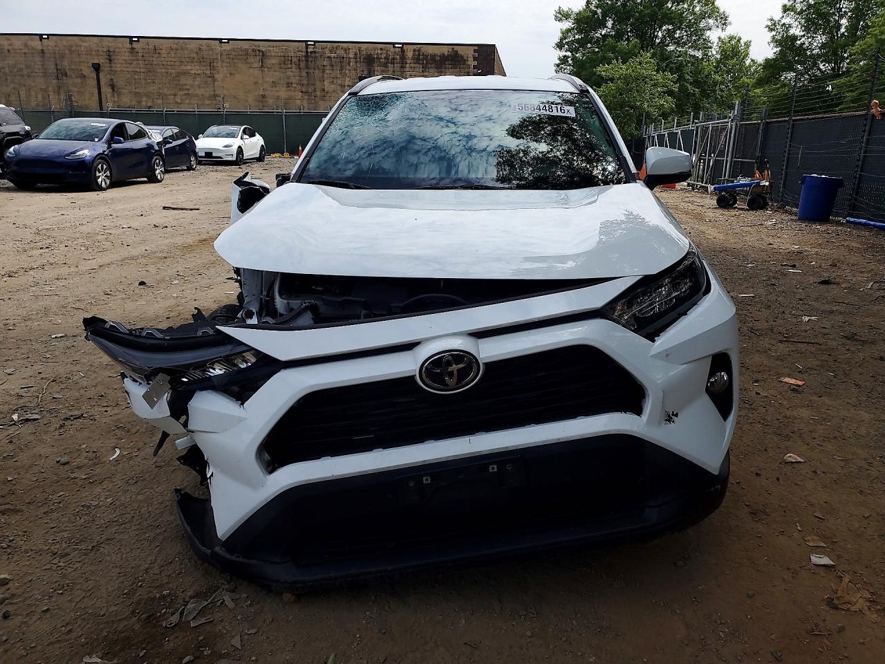 2021 Toyota Rav4 Xle - Фото 5