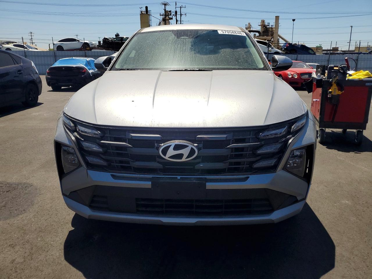 2025 Hyundai Tucson Se - Image 5