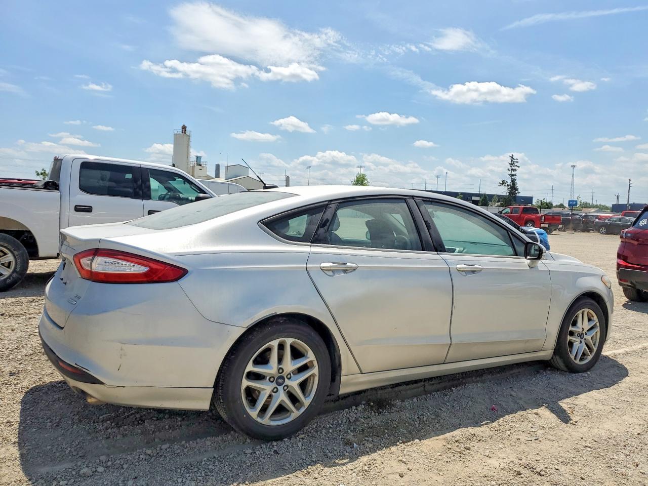 2014 Ford Fusion Se - Фото 3