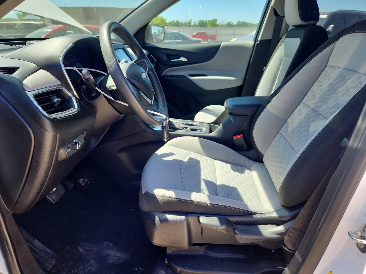 2018 Chevrolet Equinox Ls - Фото 7