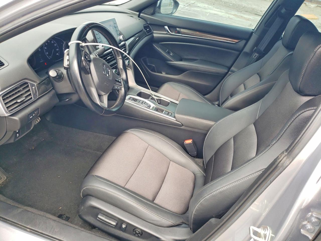 2020 Honda Accord Sport - Image 7