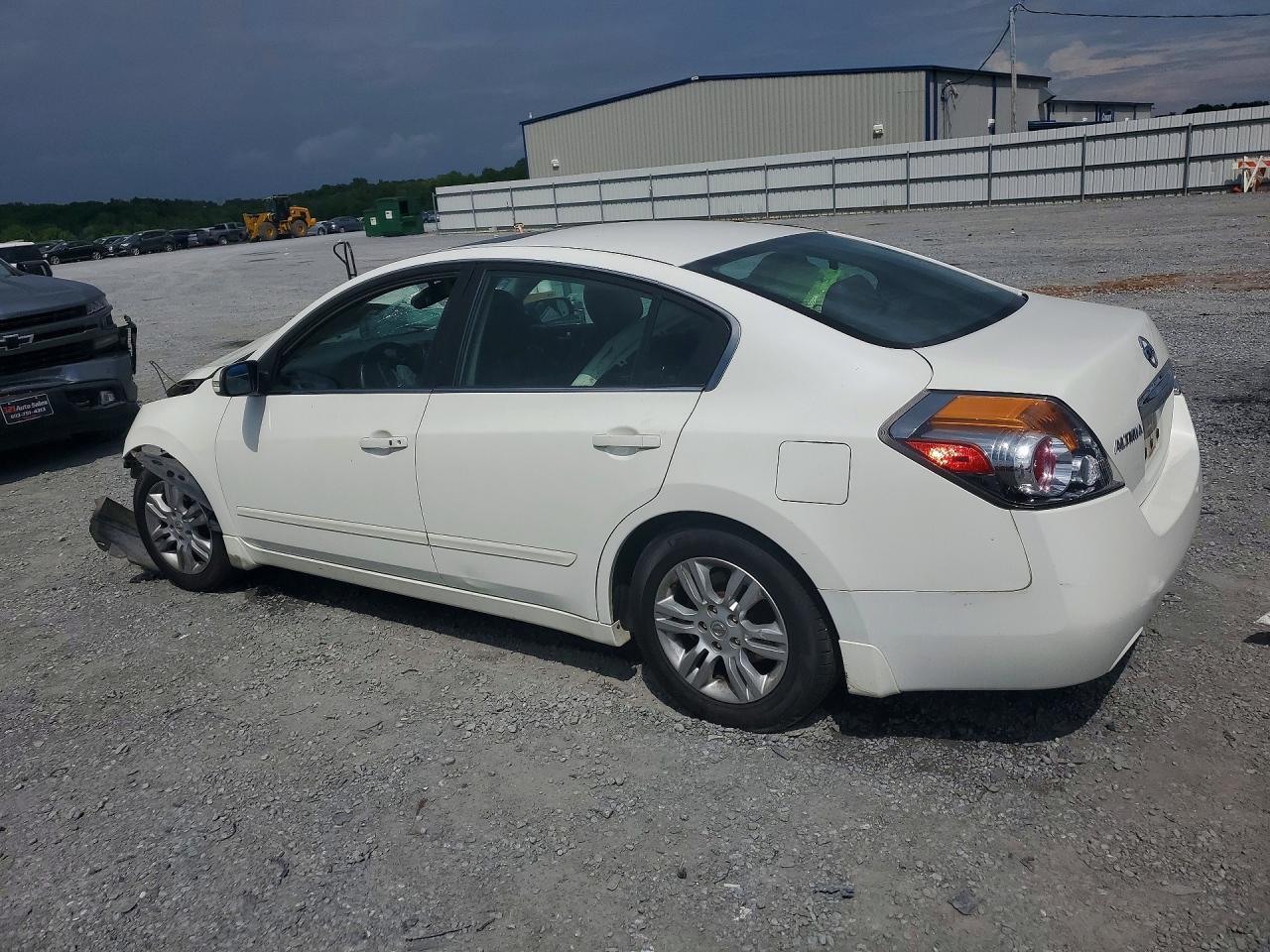 2012 Nissan Altima Base - Image 2