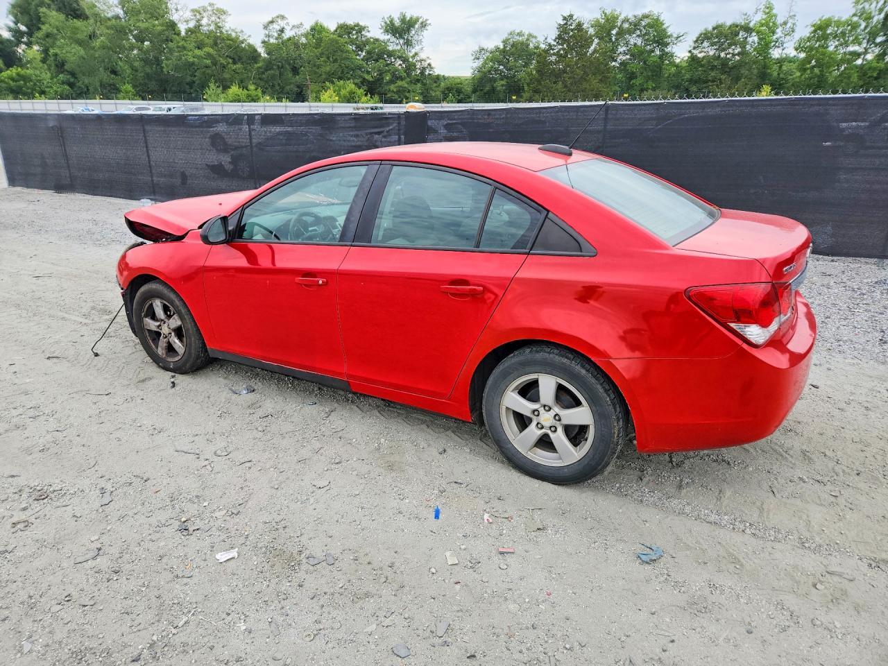 2015 Chevrolet Cruze Ls - Фото 2