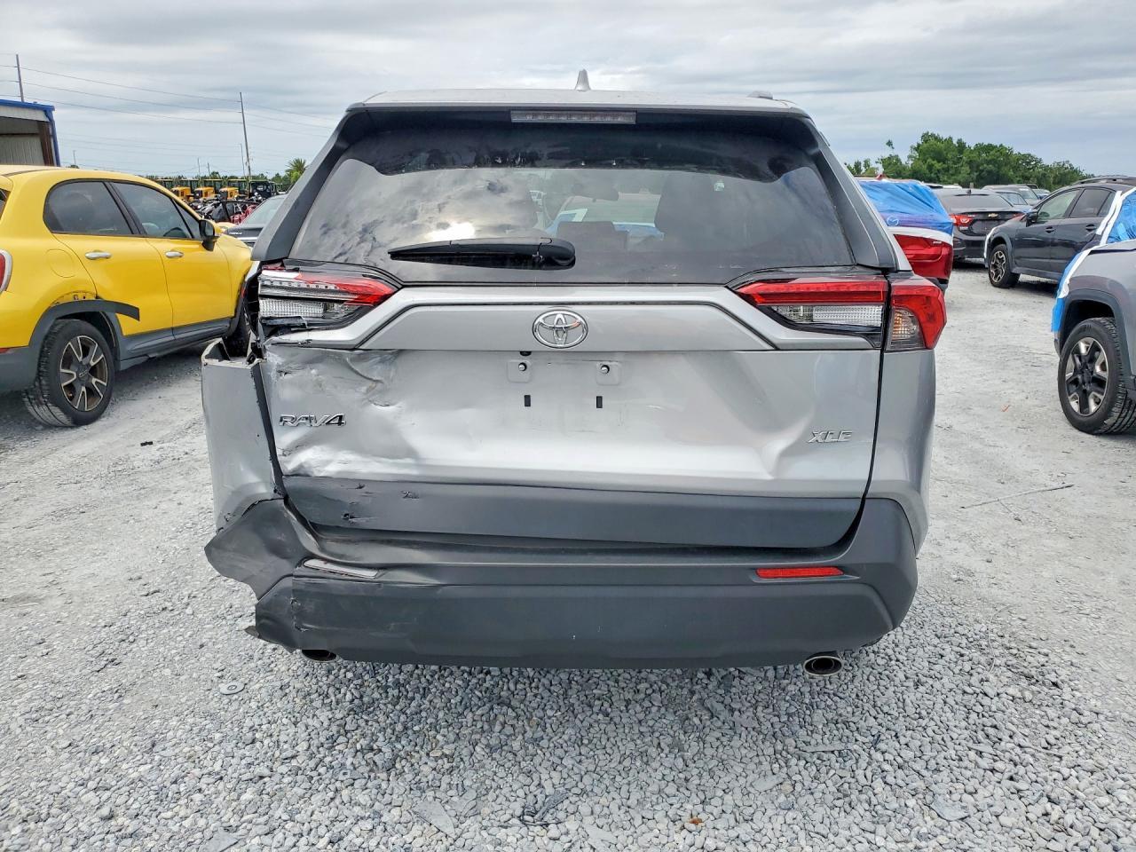 2024 Toyota Rav4 Xle - Фото 6