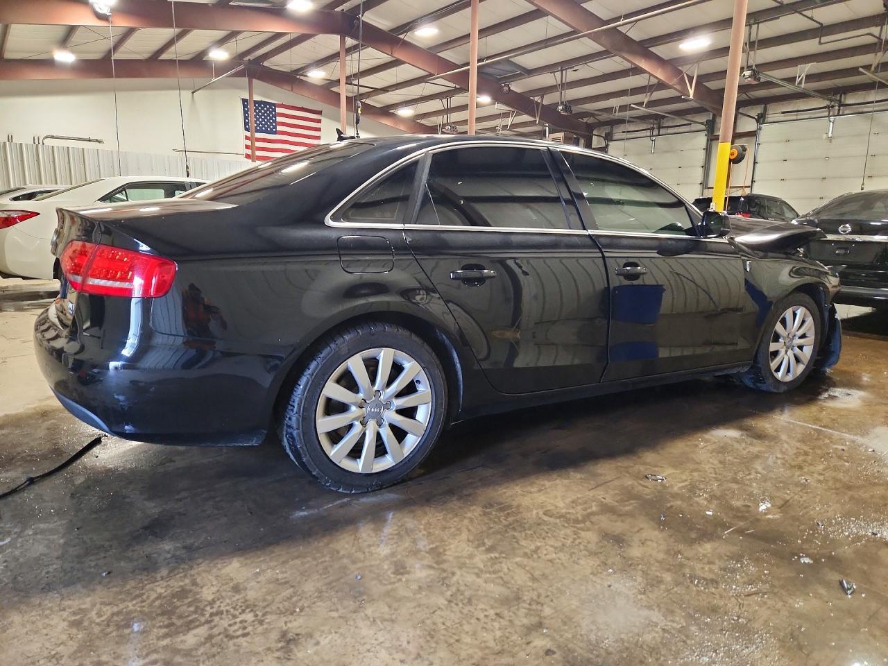 2010 Audi A4 Premium Plus - Фото 3