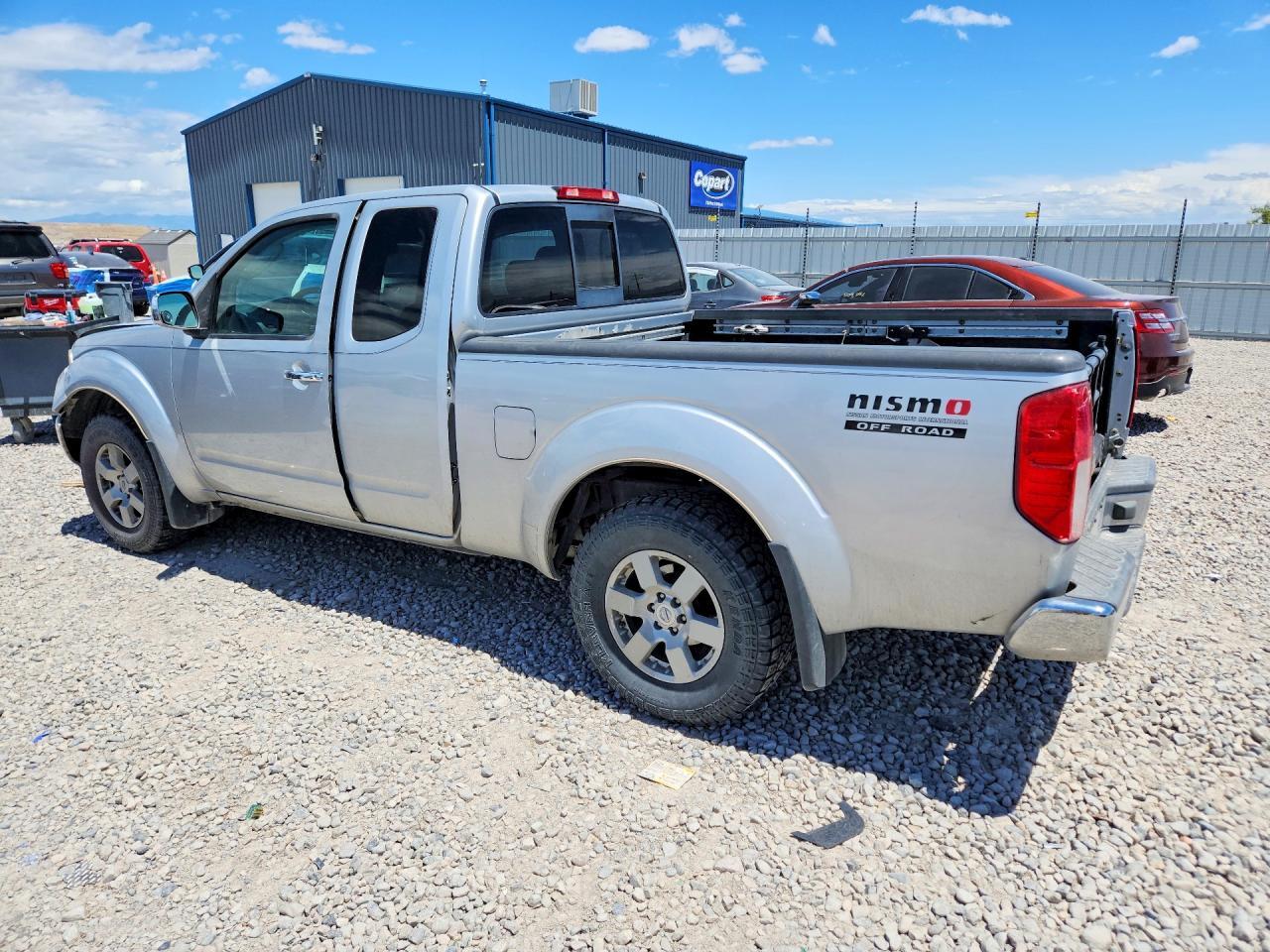 2005 Nissan Frontier Se - Фото 2