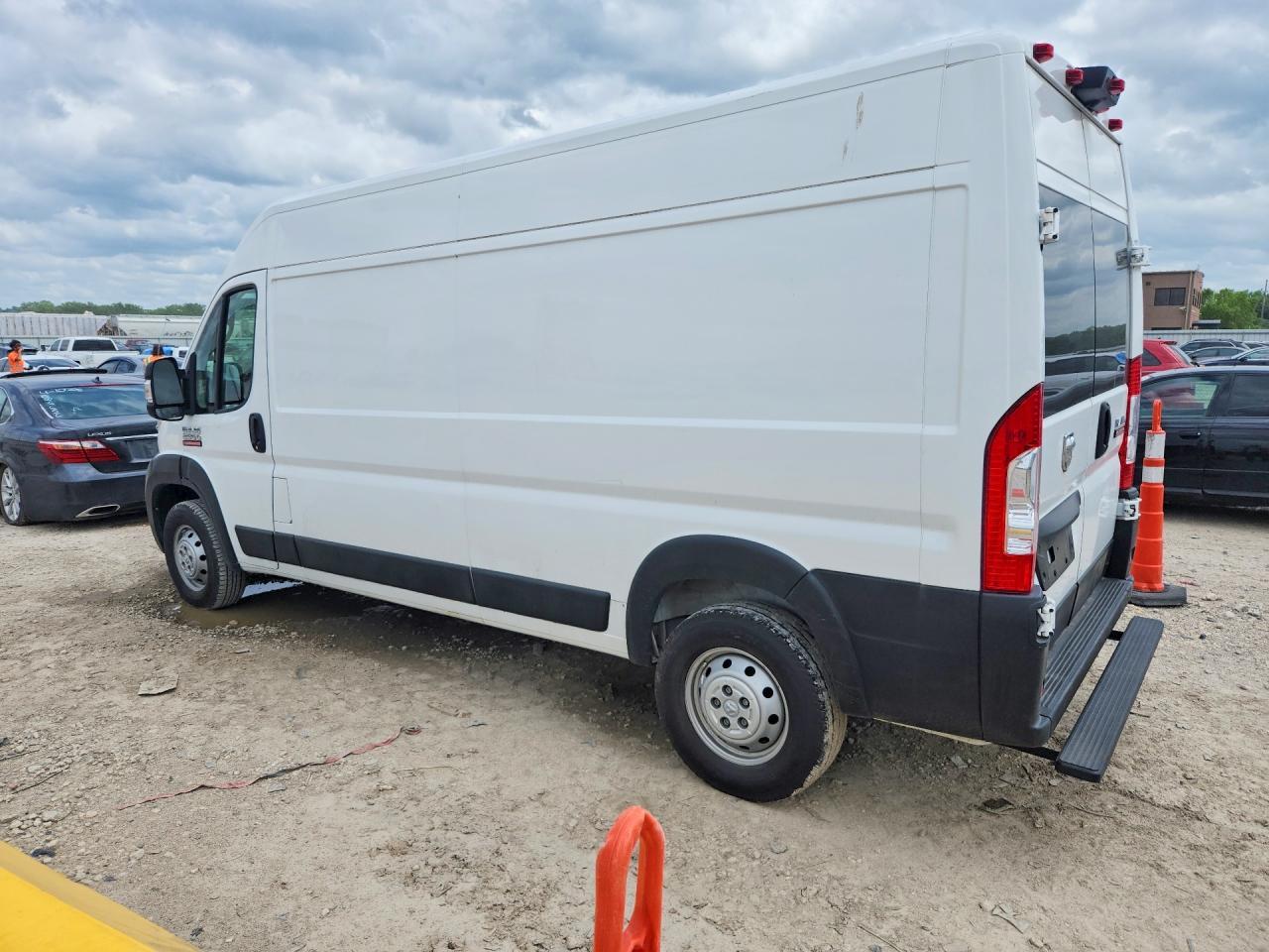 2020 Ram Promaster 2500 2500 High - Image 2