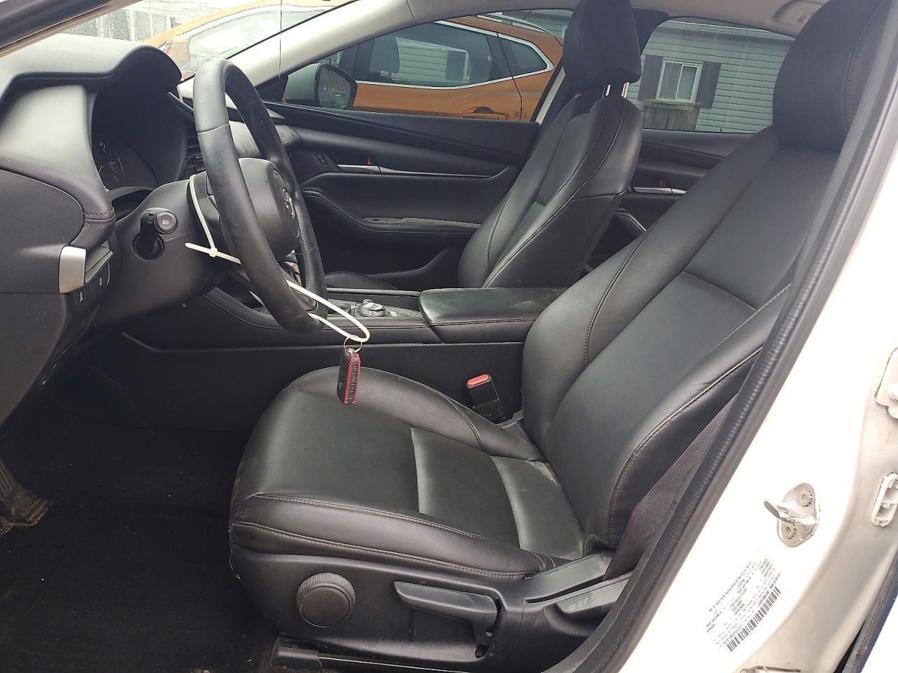 2023 Mazda 3 Select - Фото 7