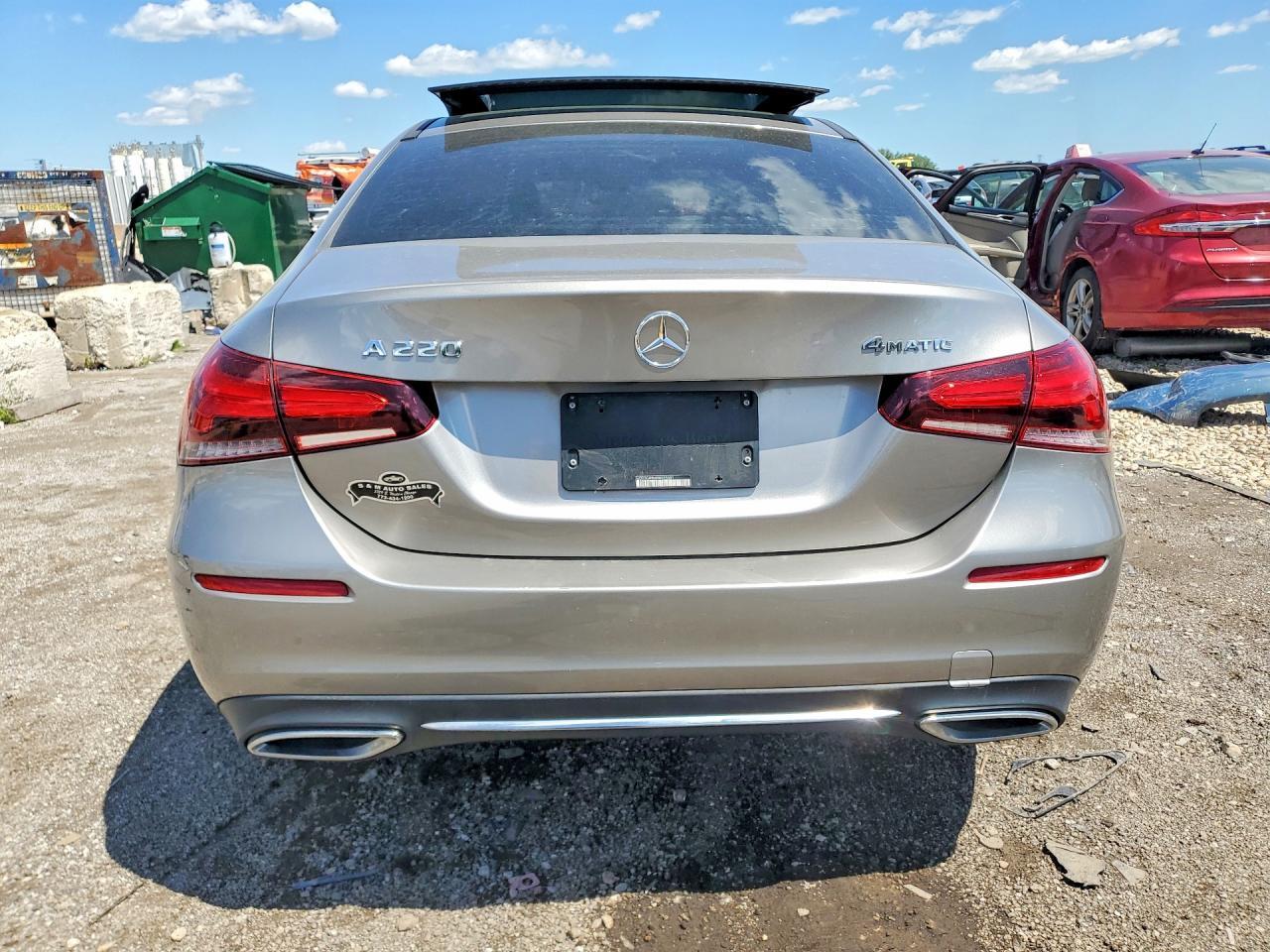 2019 Mercedes-Benz A 220 4Matic - Фото 6