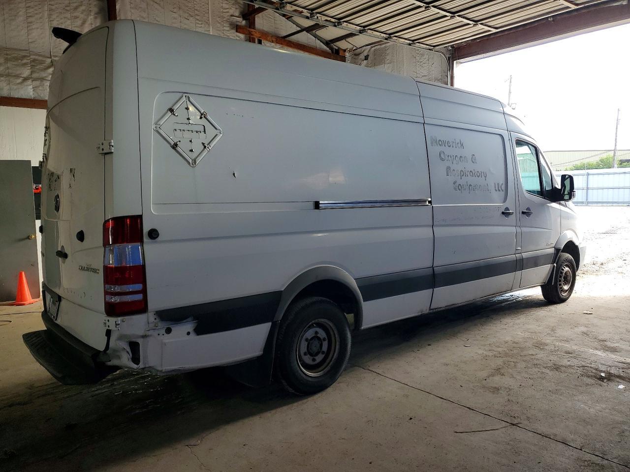 2015 Mercedes Benz Sprinter 3500 Delivery Van - Image 3