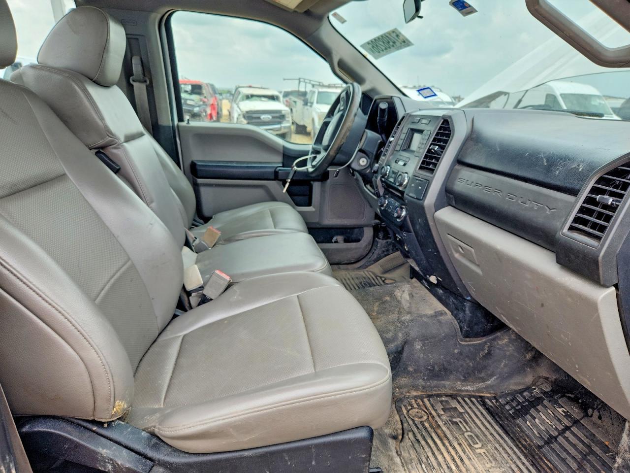 2018 Ford F250 Super Duty - Фото 7