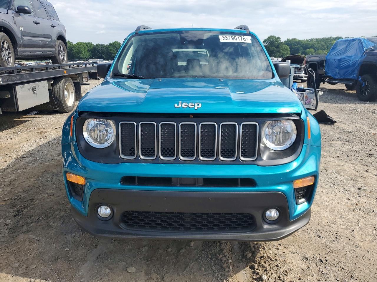 2022 Jeep Renegade Latitude - Image 5