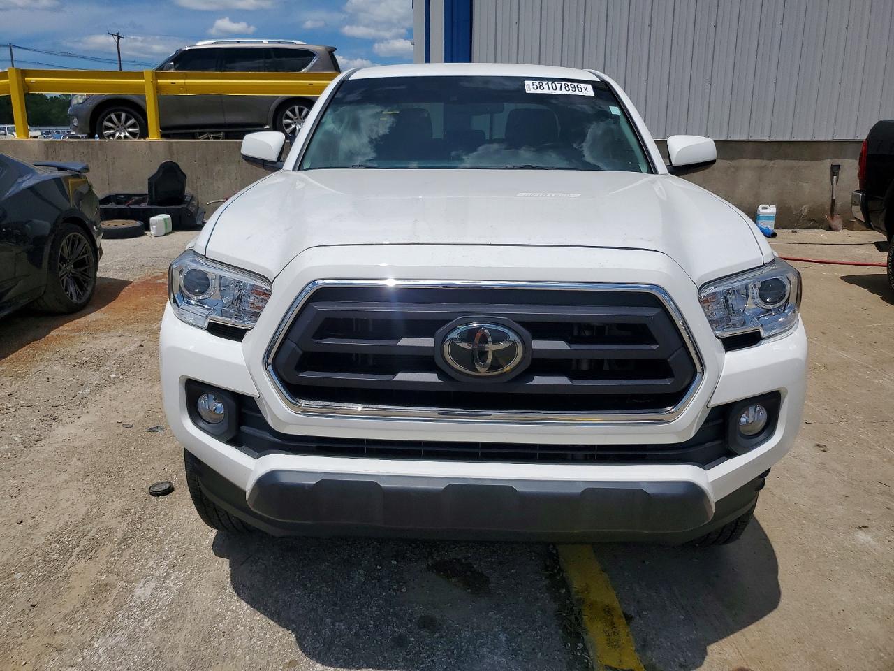 2022 Toyota Tacoma Sr5 V6 - Image 5
