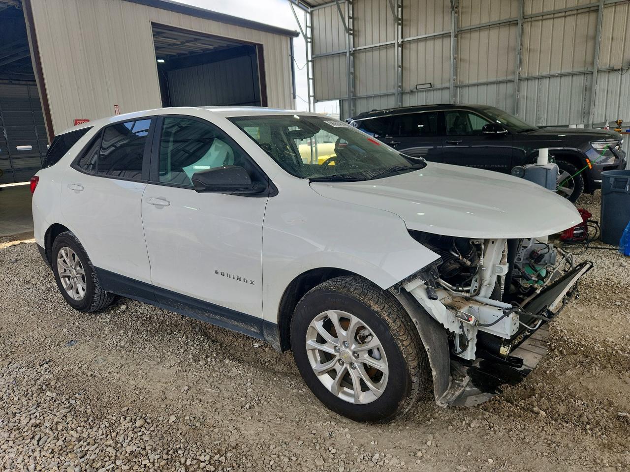 2020 Chevrolet Equinox Ls - Фото 4