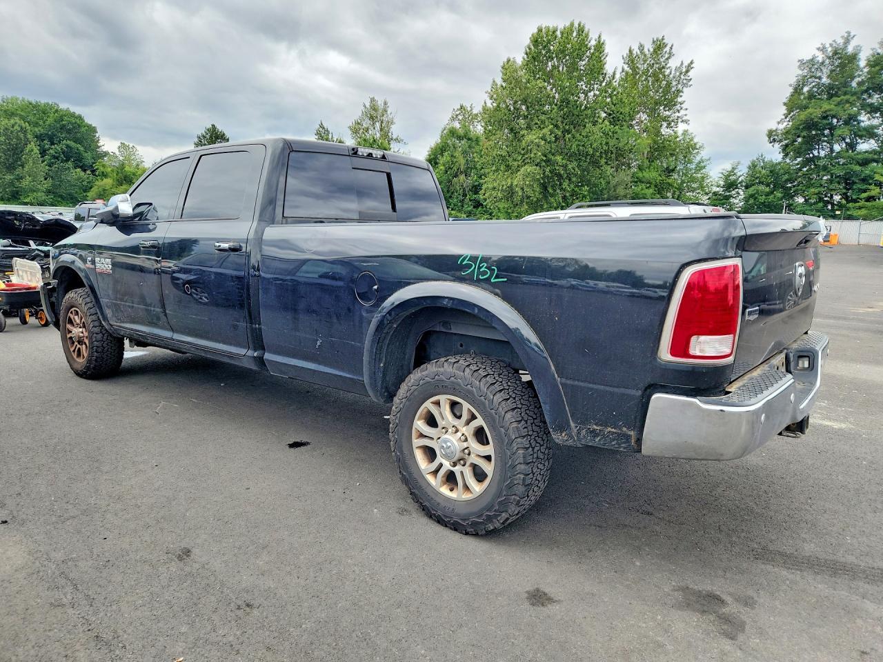 2017 Ram 3500 Laramie - Фото 2