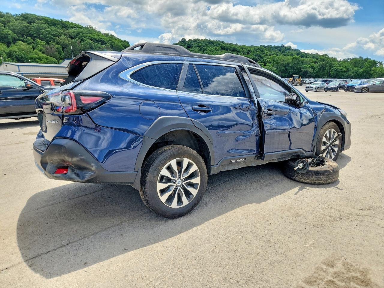 2025 Subaru Outback Limited - Image 3