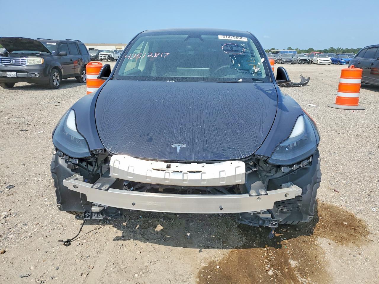 2024 Tesla Model Y - Image 5