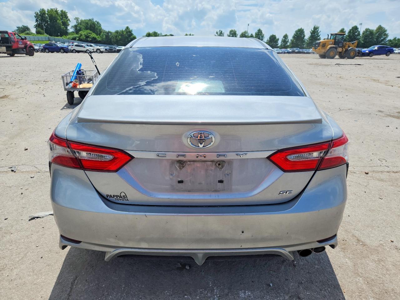 2018 Toyota Camry Se - Image 6
