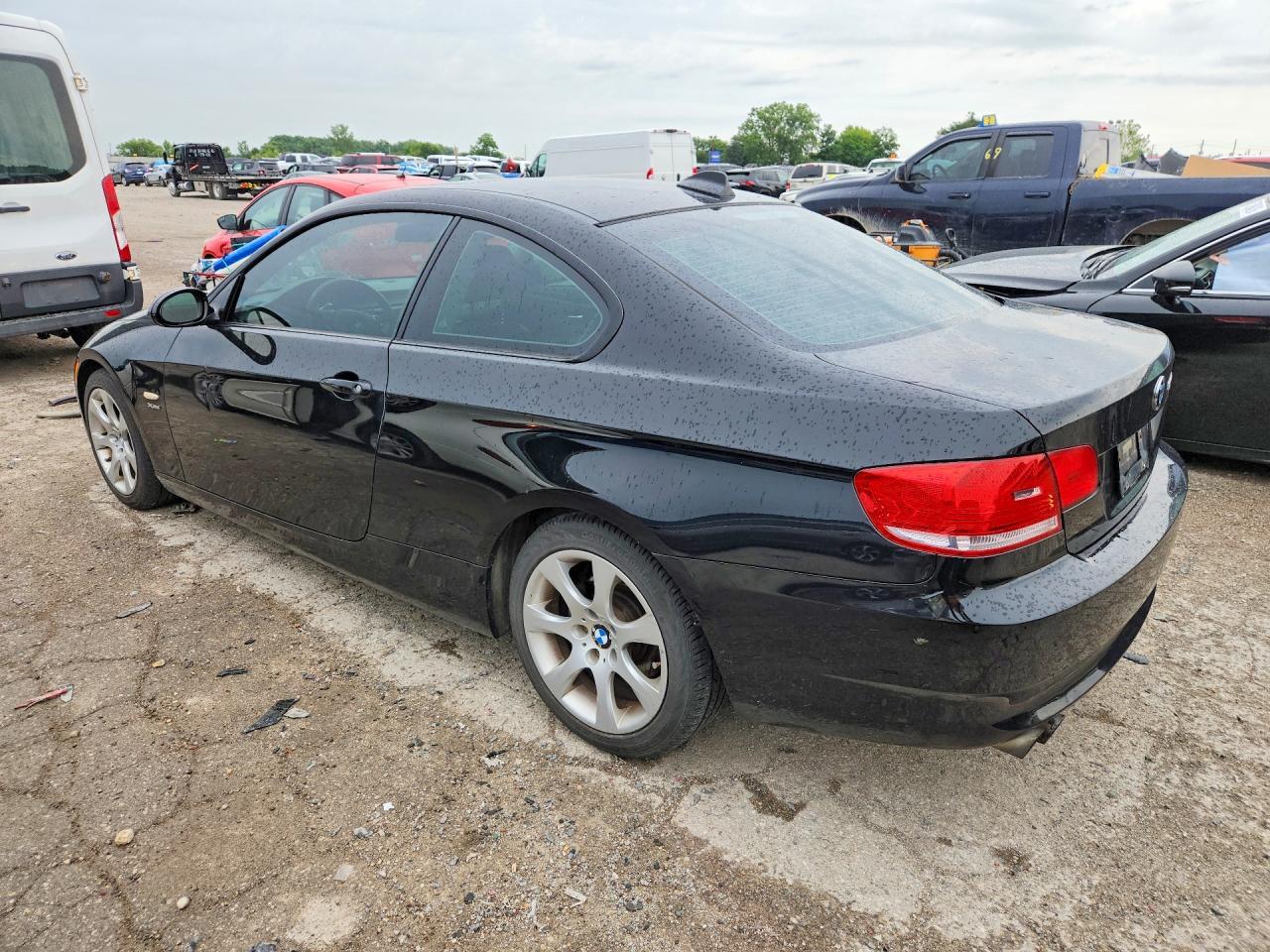 2009 BMW 328 Xi - Фото 2