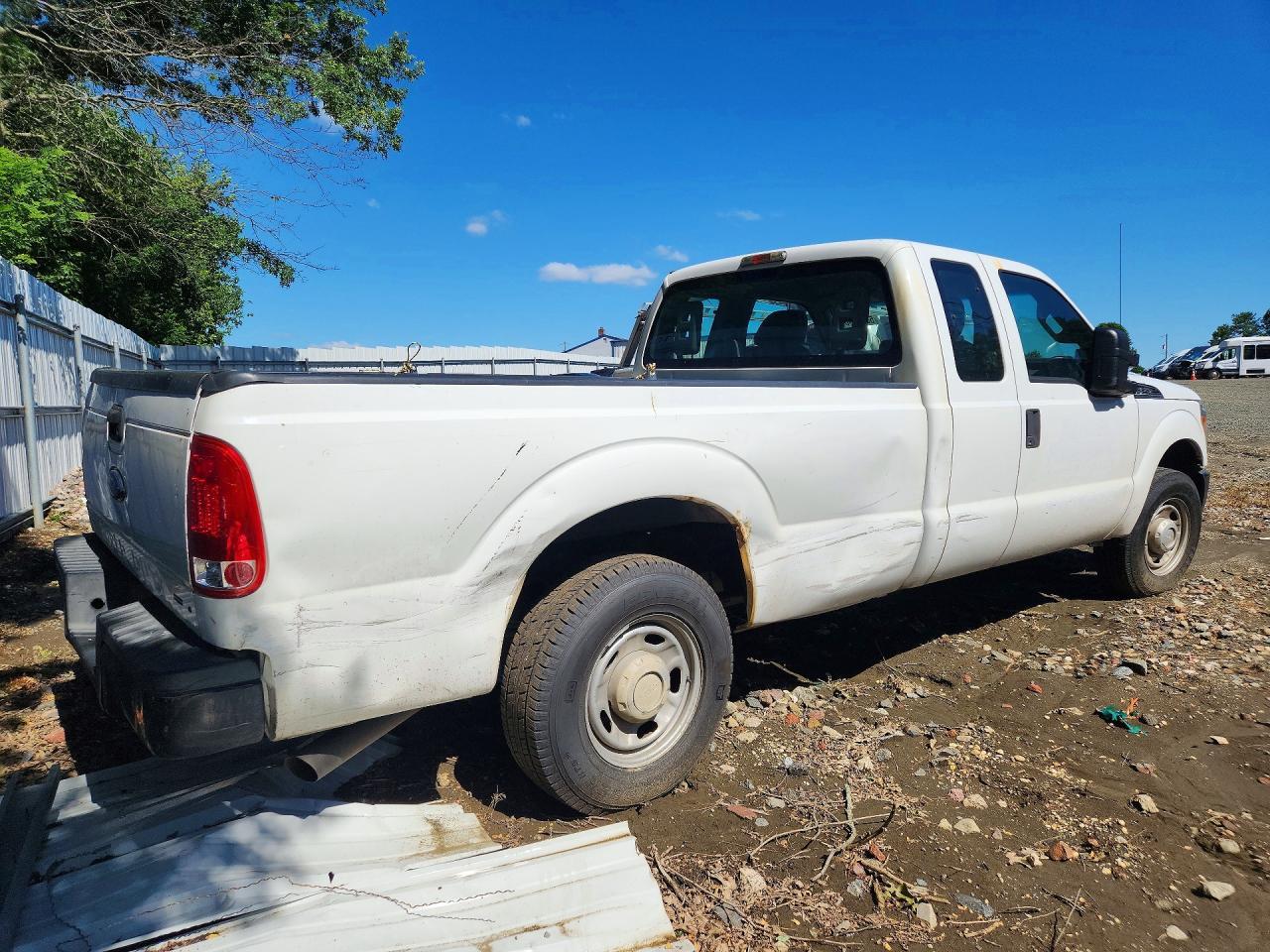 2015 Ford F250 Super Duty - Фото 3