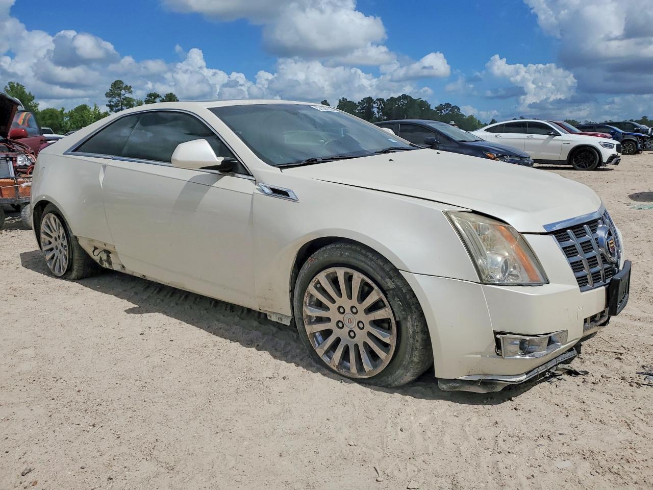 2014 Cadillac Cts Premium Collection - Image 4