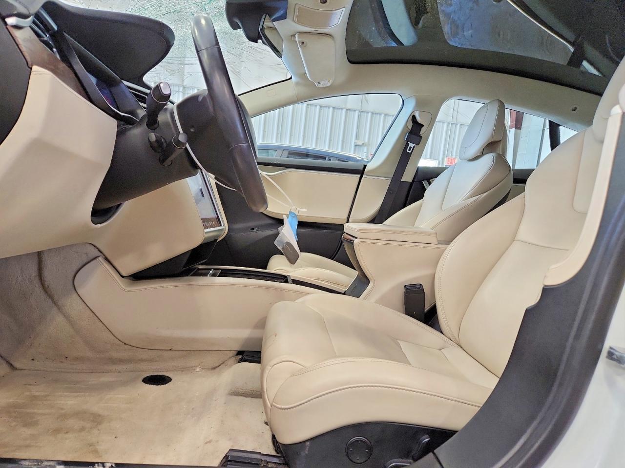 2017 Tesla Model S - Image 7
