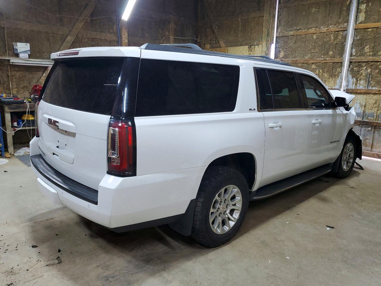 2016 GMC Yukon Xl K1500 Sle - Фото 3