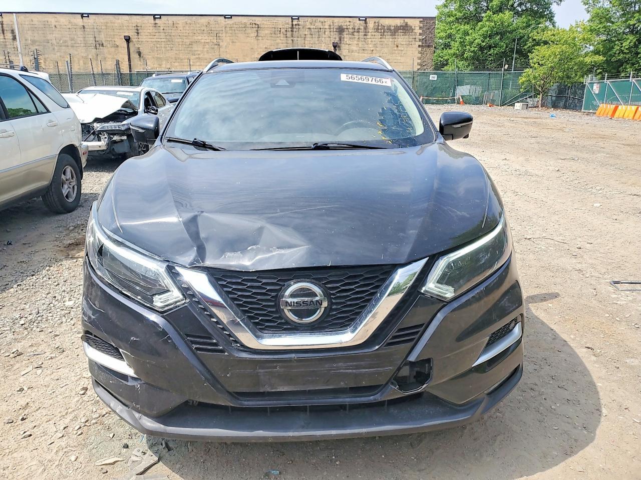 2020 Nissan Rogue Sport Sl - Image 5