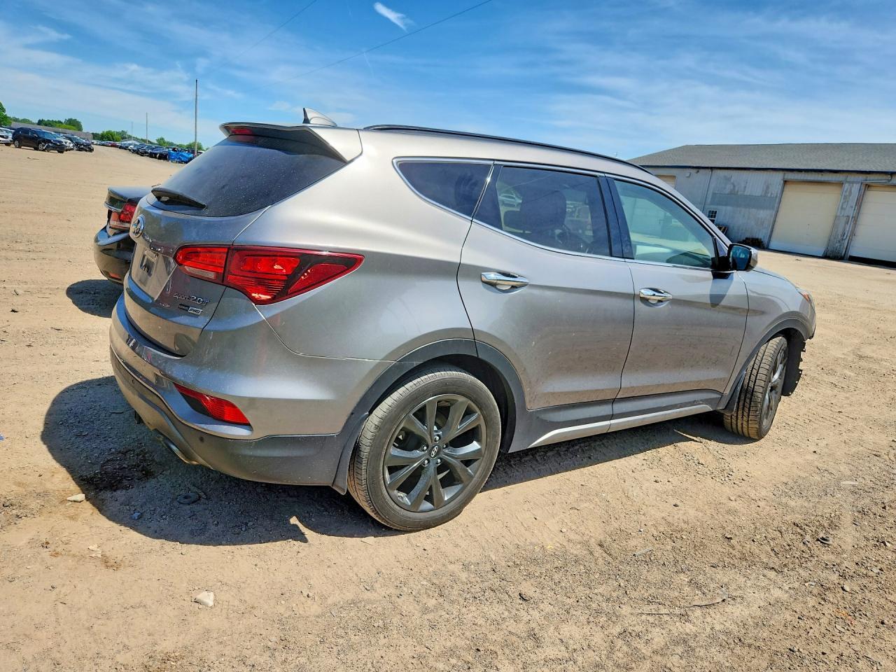 2018 Hyundai Santa Fe Sport 2.0T Ultimate - Image 3