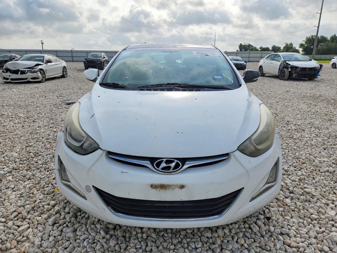 2015 Hyundai Elantra Se - Фото 5