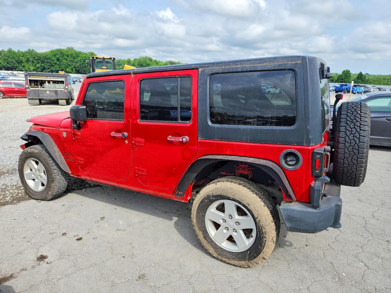 2018 Jeep Wrangler Unlimited Sport - Image 2