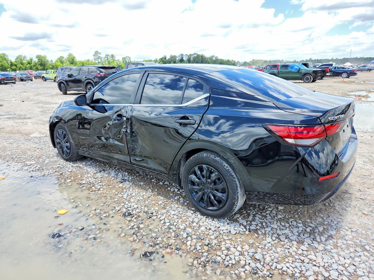 2024 Nissan Sentra S - Image 2