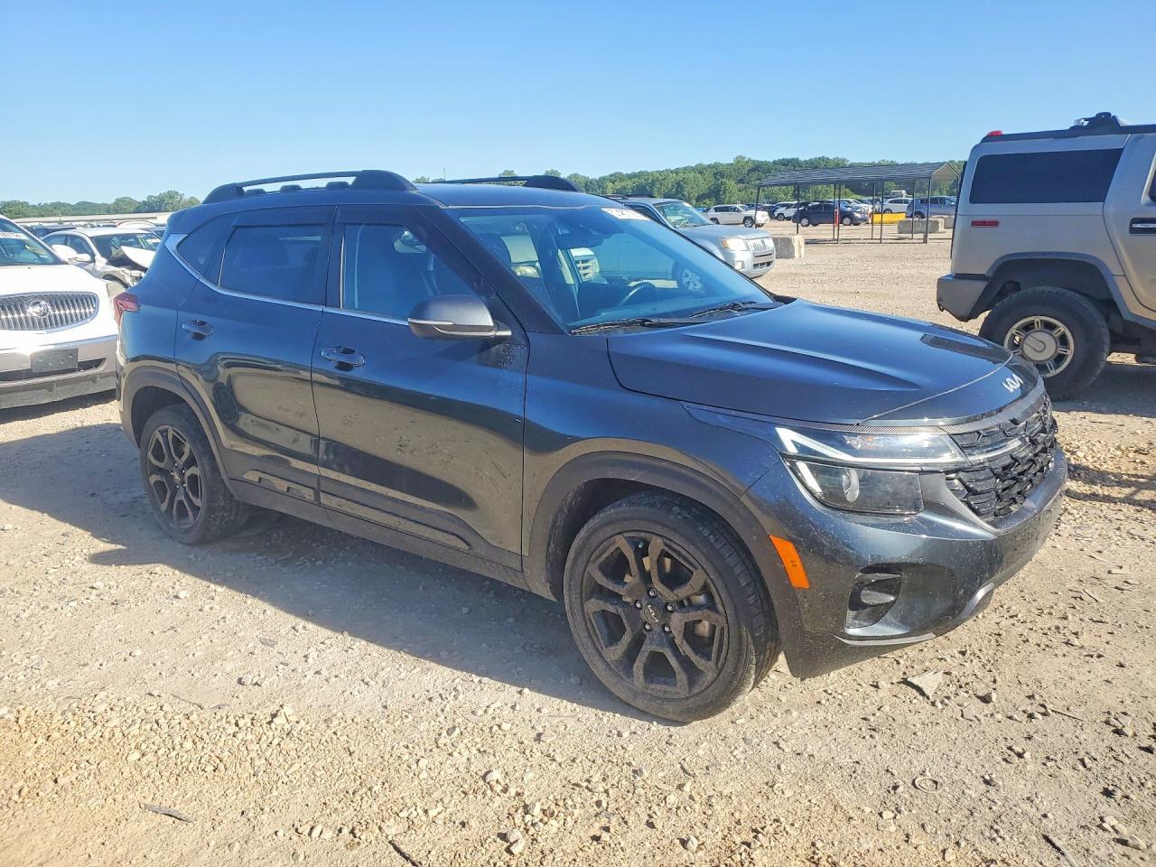 2024 Kia Seltos X Line - Image 4
