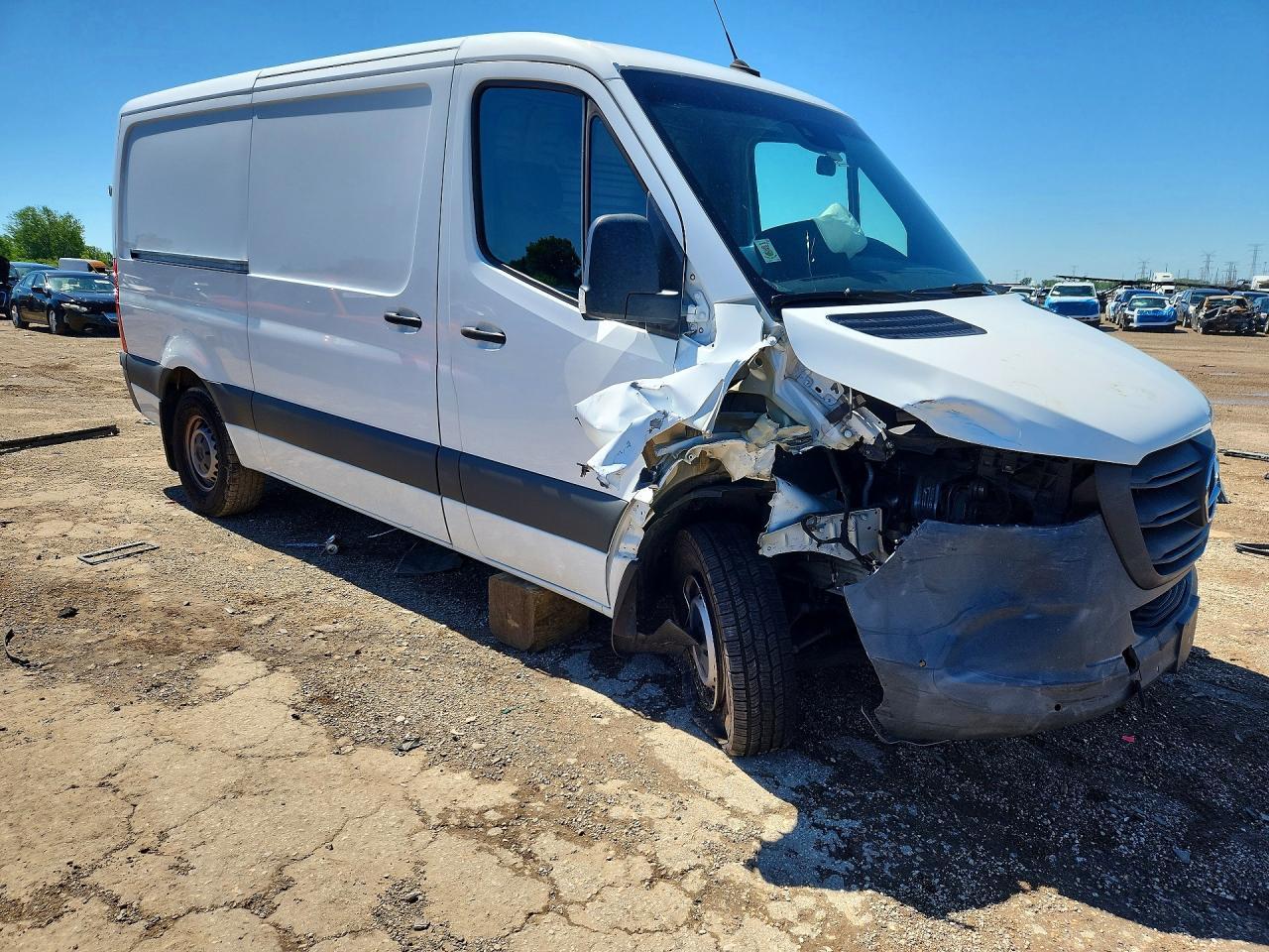 2022 Mercedes-Benz Sprinter 1500 - Image 4
