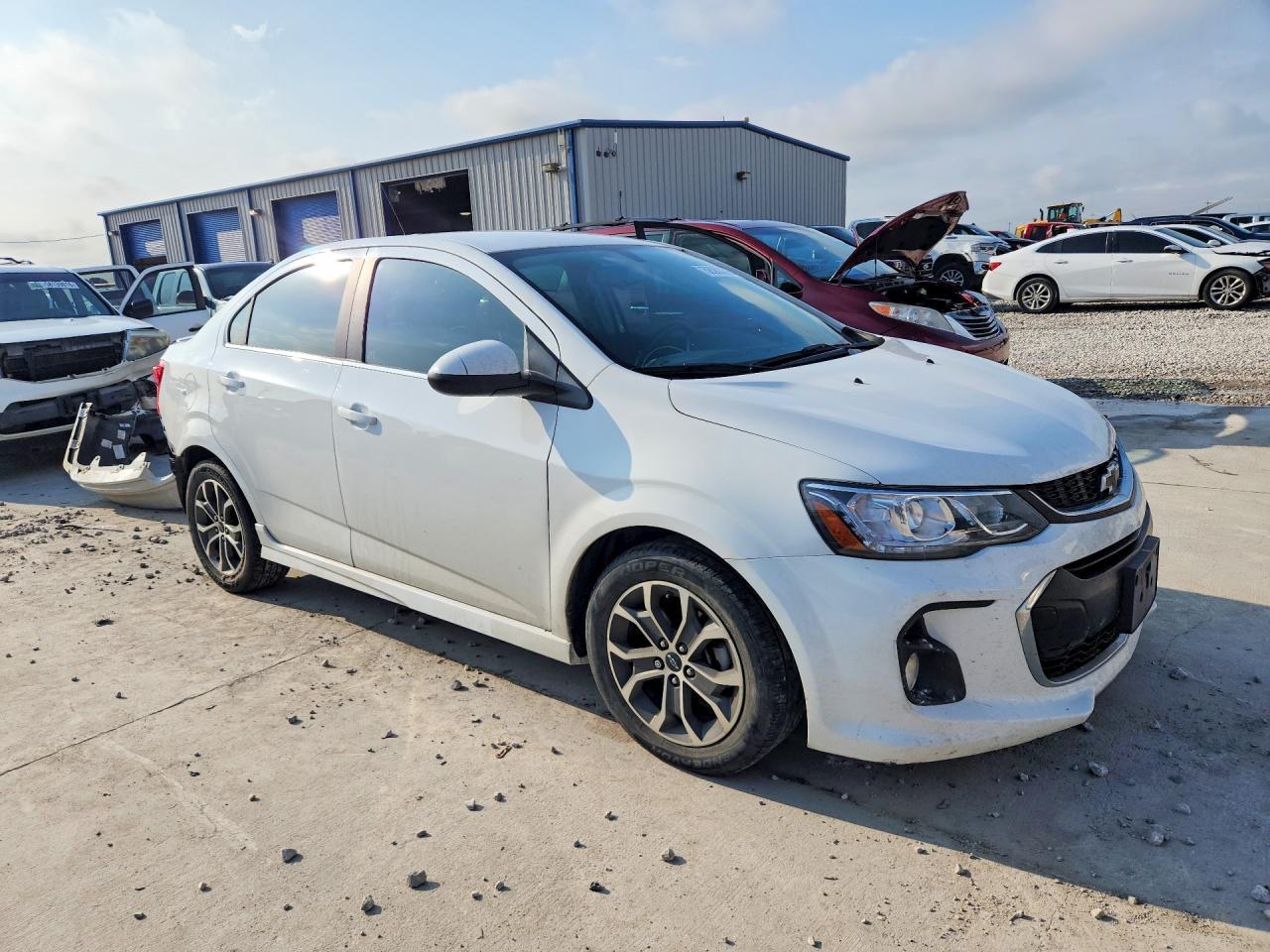 2019 Chevrolet Sonic - Фото 4