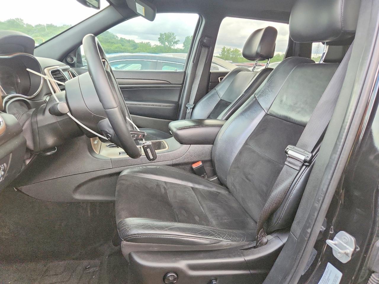 2015 Jeep Grand Cherokee Laredo - Image 7