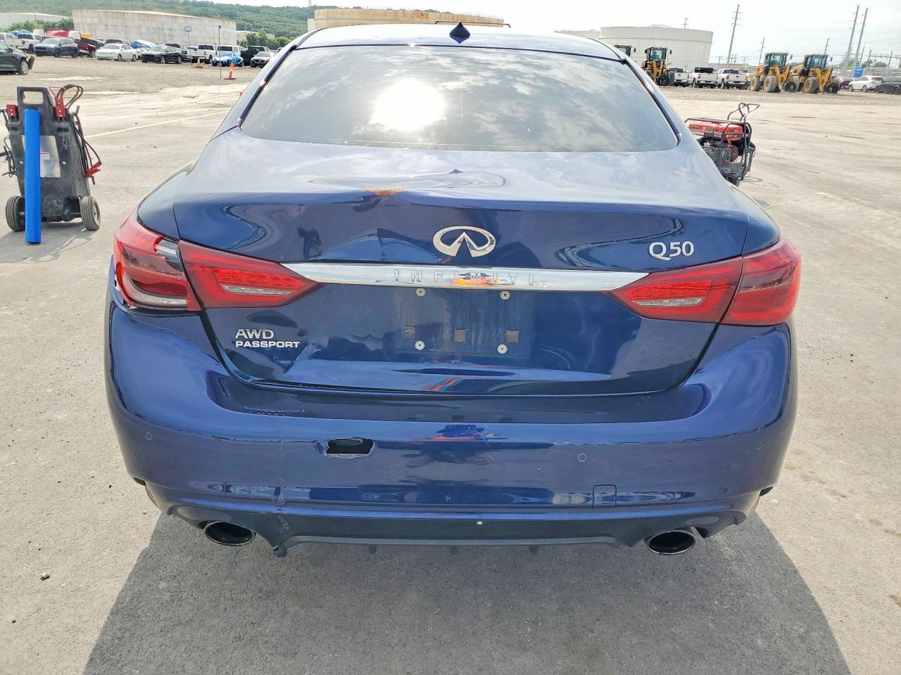 2021 Infiniti Q50 Luxe - Фото 6