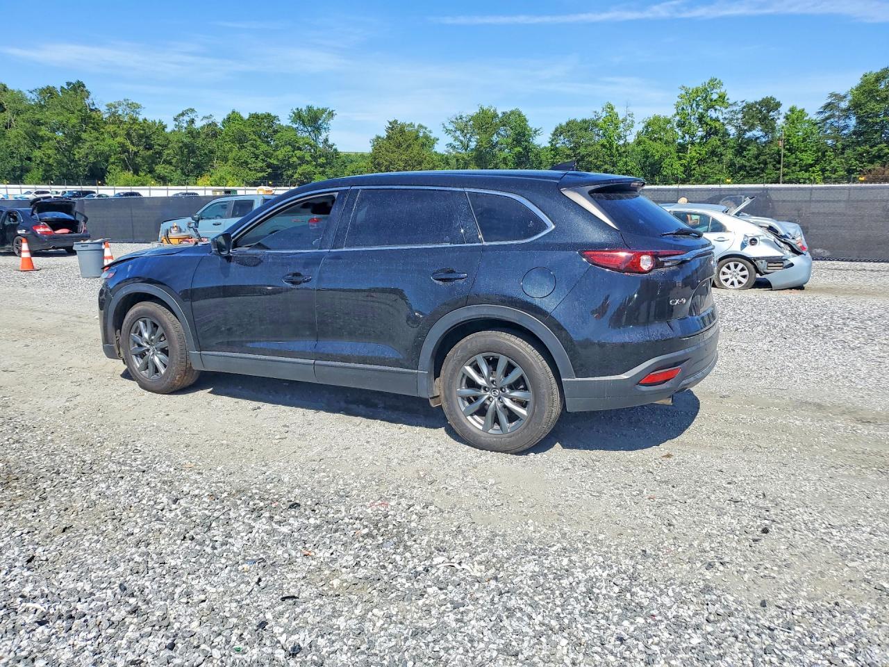2020 Mazda Cx-9 Touring - Image 2