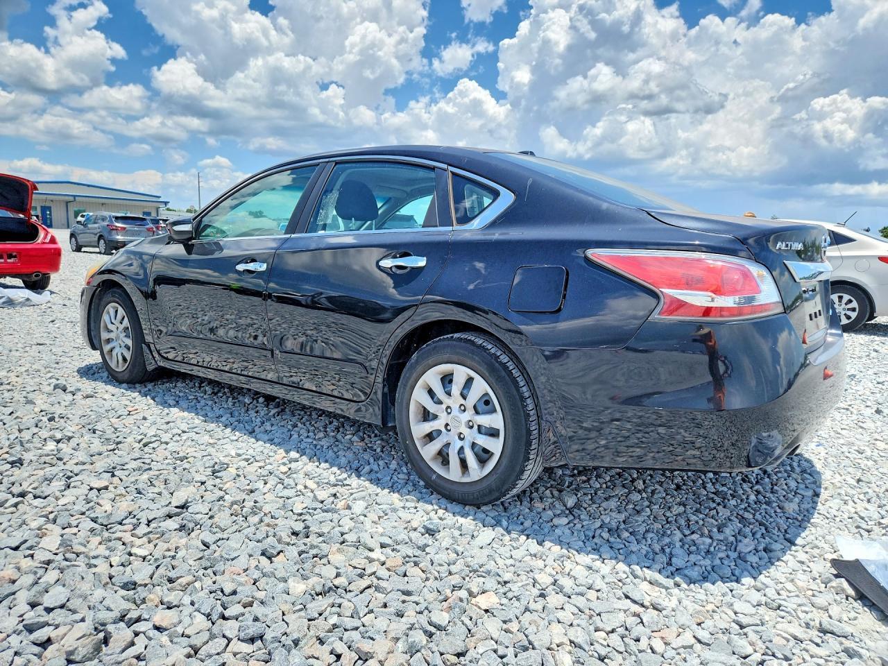 2014 Nissan Altima 2.5 - Фото 2