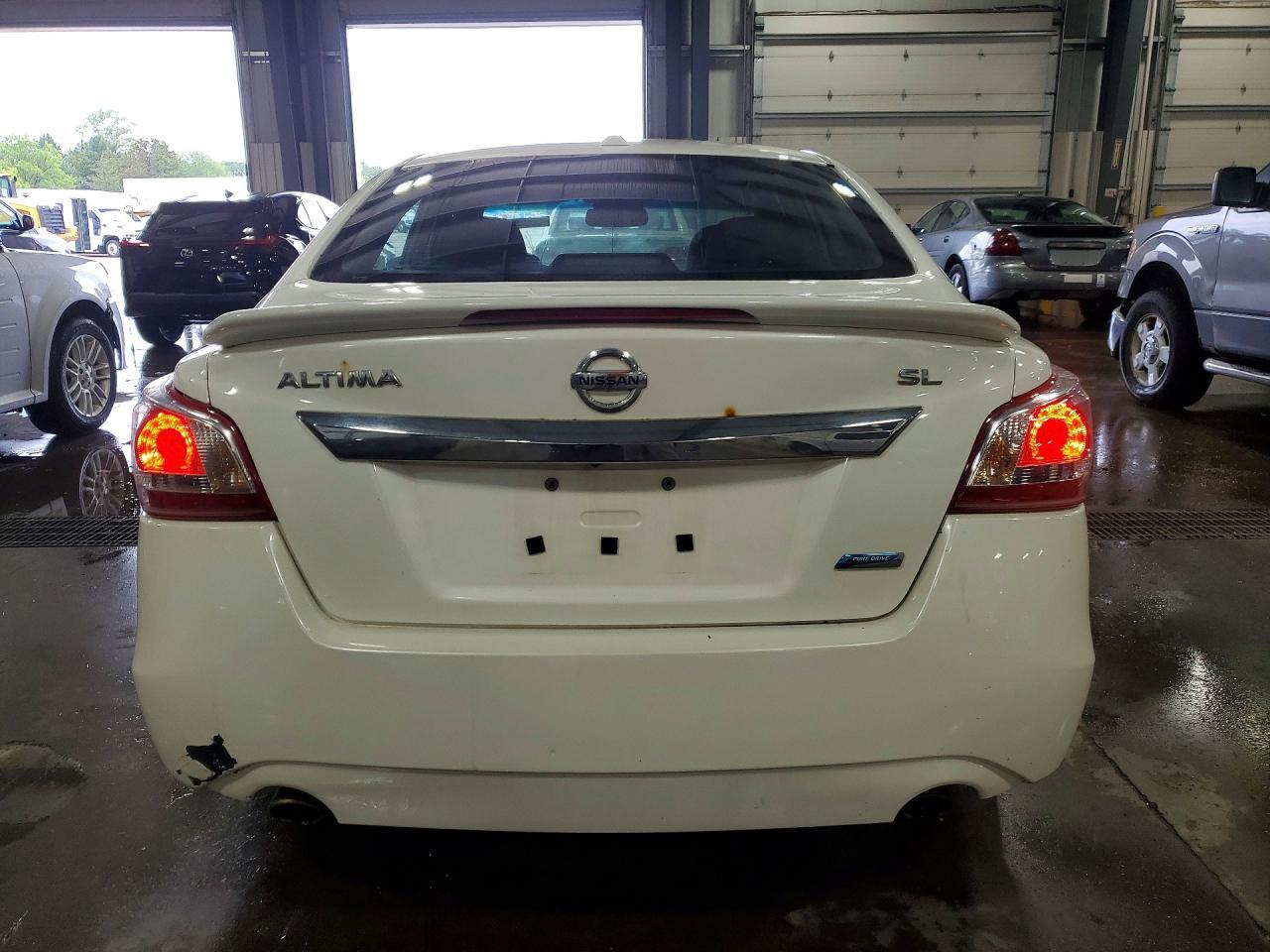 2013 Nissan Altima 2.5 - Image 6