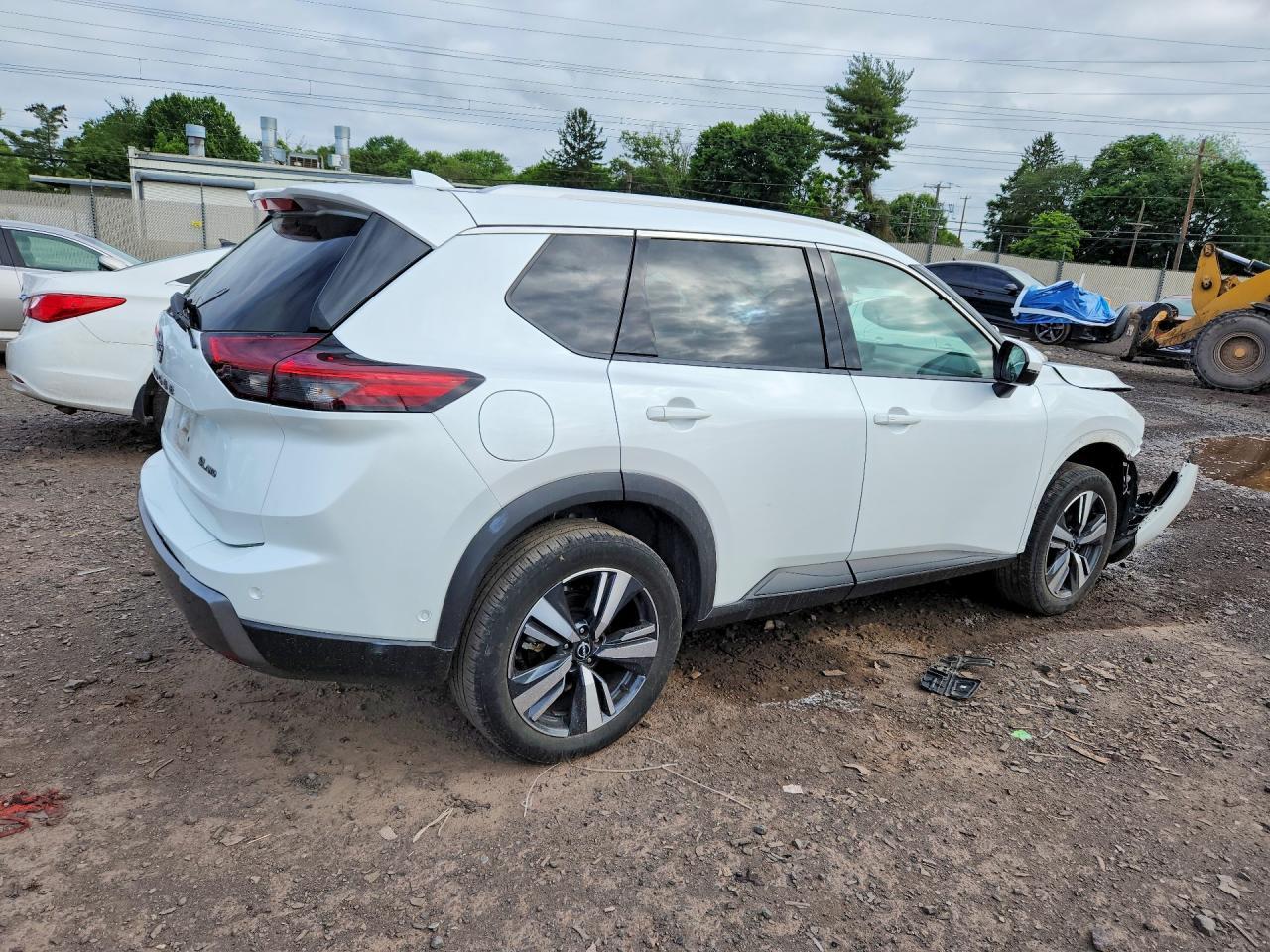 2024 Nissan Rogue Sl - Фото 3